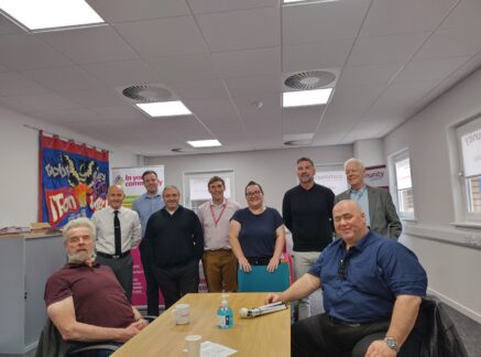 Community helps visually-impaired people in Glasgow